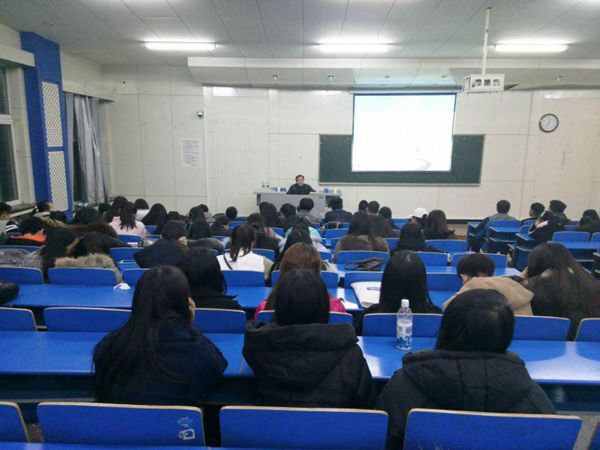 艺设宿舍安全讲座_副本.jpg